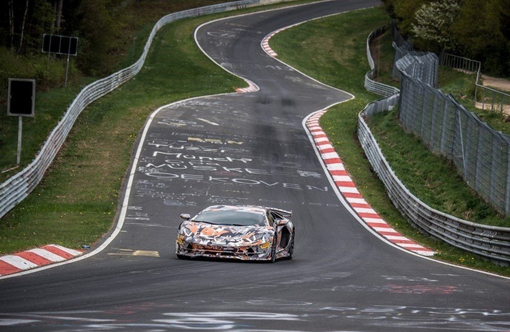 LAMBORGHINI AVENTADOR SVJ DESTROI O RECORDE DE NÜRBURGRING, foto 9