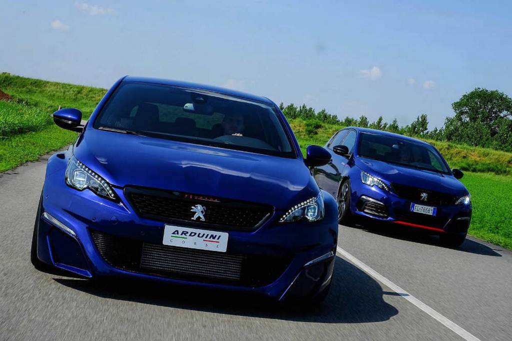 ARDUINI CORSE REVELA UM PEUGEOT 308 GTI TCR DE RUA COM 302 CV, foto 1