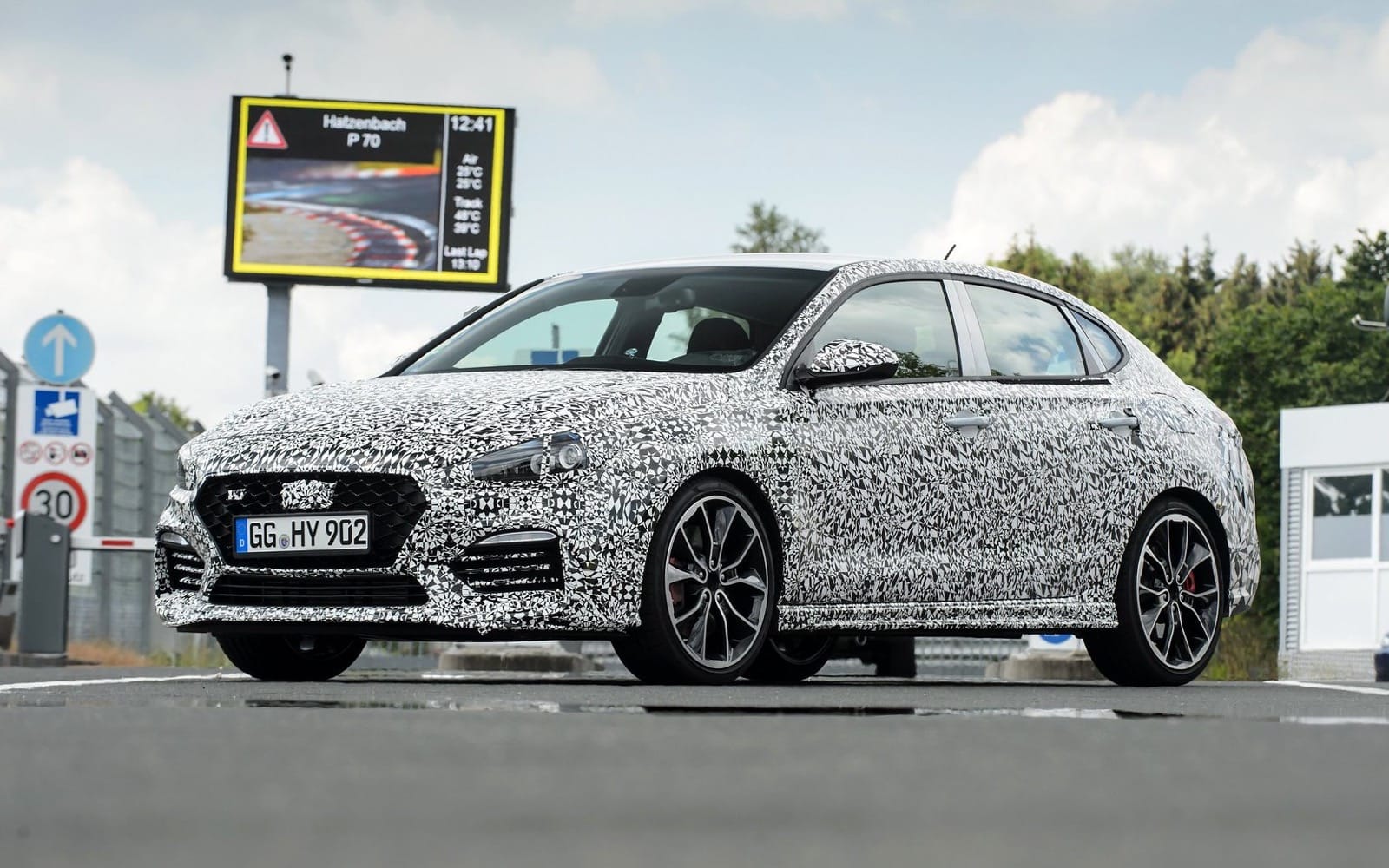 HYUNDAI i30 N FASTBACK CHEGARÁ AINDA ESTE ANO, foto 1
