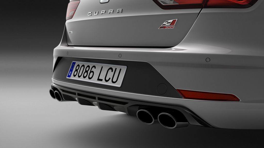 SEAT LEÓN ST CUPRA CARBON EDITION: PRODUÇÃO LIMITADA E EXCLUSIVA PARA O REINO UNIDO, foto 4