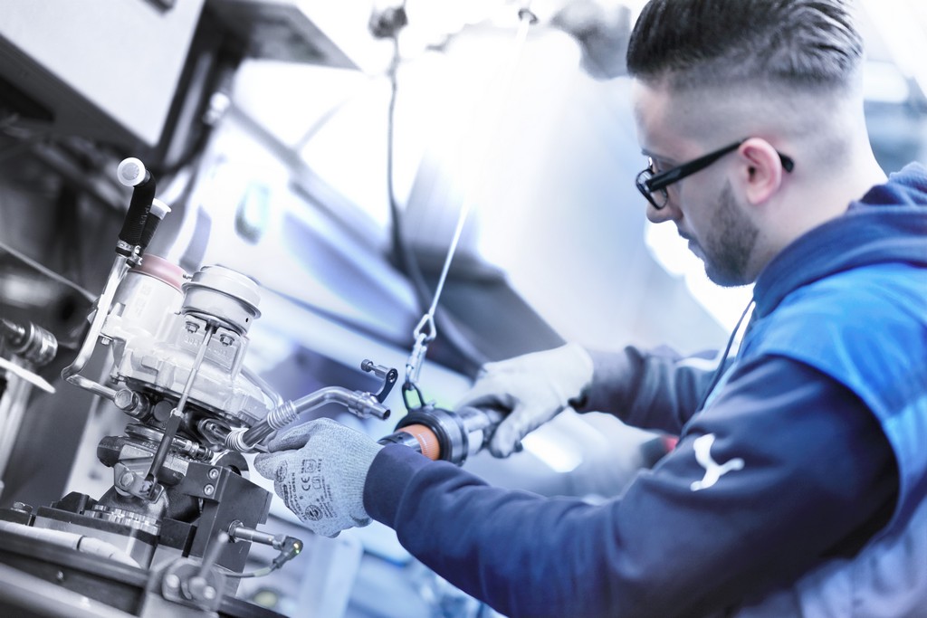 O NOVO MOTOR V8 DO NOVO BMW SÉRIE 8 COUPE: UMA OBRA-PRIMA DA FÁBRICA DE MOTORES DE MUNICH, foto 2