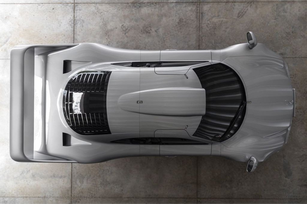 UM DOS RAROS MERCEDES-BENZ CLK GTR AMG SERÁ LEILOADO EM MONTEREY, foto 3