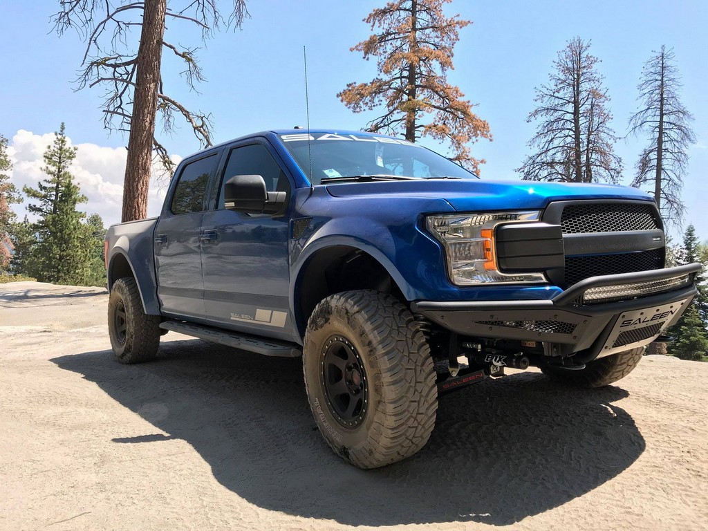 SALEEN SPORTRUCK XR: UM FORD F-150 RAPTOR RECEBE AS MODIFICAÇÕES DA SALEEN, foto 4