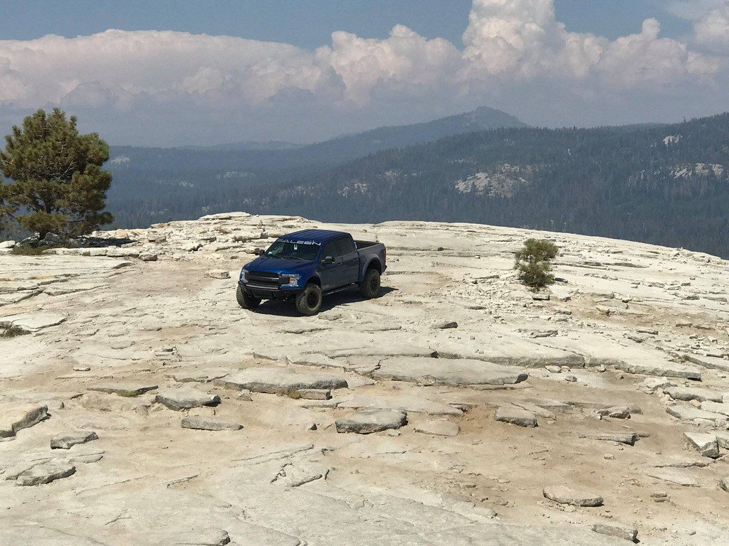 SALEEN SPORTRUCK XR: UM FORD F-150 RAPTOR RECEBE AS MODIFICAÇÕES DA SALEEN, foto 9
