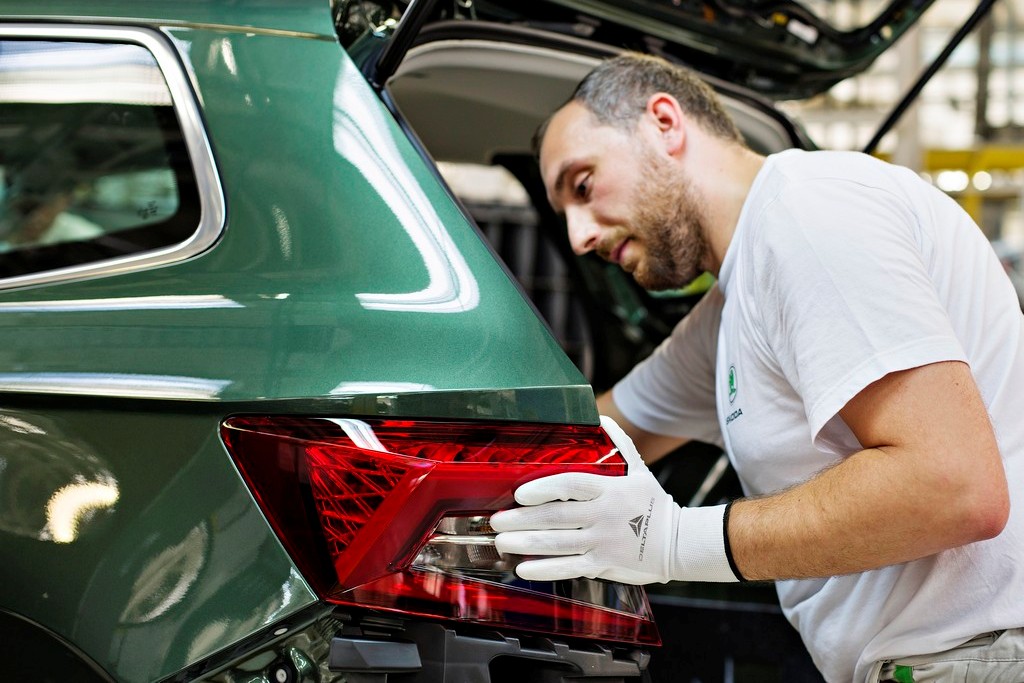 O SUV NÚMERO 1 MILHÃO DA SKODA É UM KAROQ E FOI ENTREGUE NA ESPANHA, foto 2