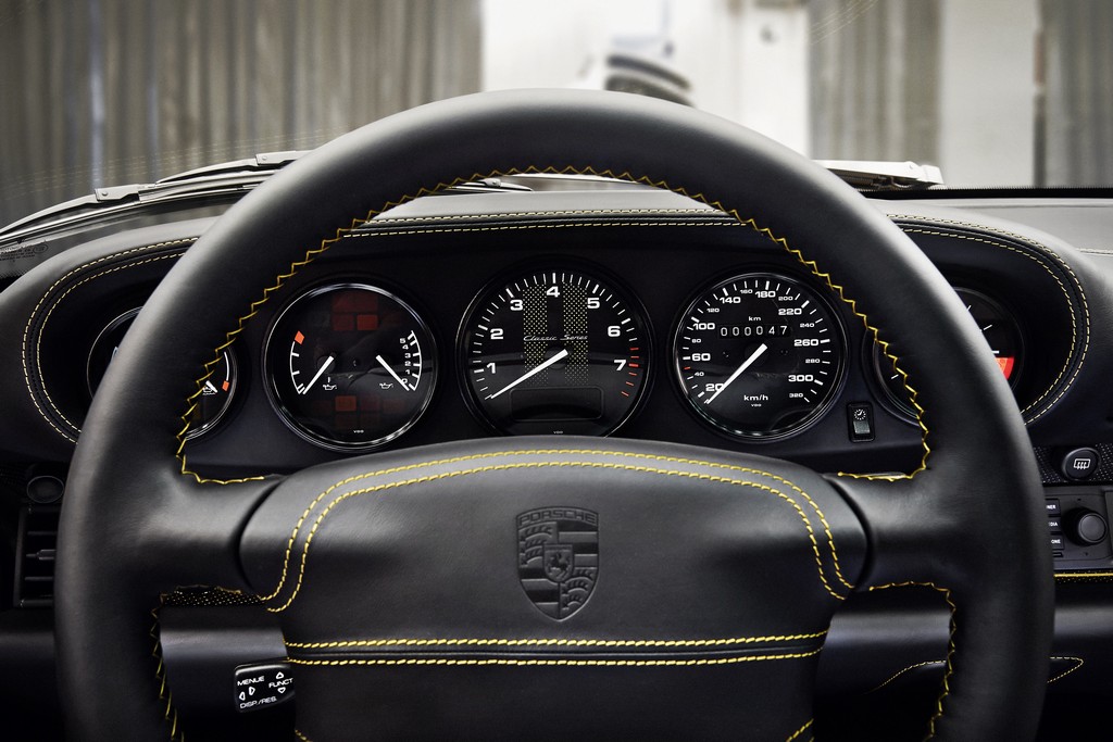 PORSCHE CLASSIC PRODUZ UM 911 CLÁSSICO COM PEÇAS GENUÍNAS, foto 10