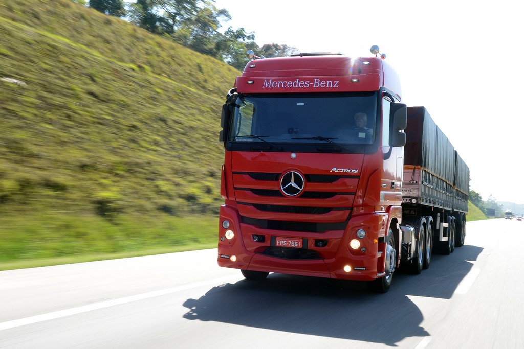 MERCEDES-BENZ DO BRASIL DESTACA SUA VISÃO SOBRE CAMINHÕES E ÔNIBUS ELÉTRICOS E AUTÔNOMOS, foto 6