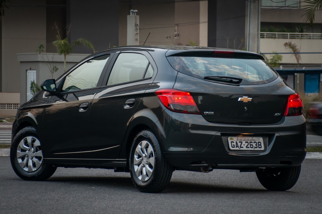 CHEVROLET ONIX JOY TRAZ MUDANÇAS QUE REFORÇAM SUA RELAÇÃO CUSTO-BENEFÍCIO, foto 2
