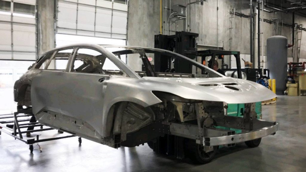 FARADAY FUTURE MONTA O PRIMEIRO FF 91 DE PRÉ-PRODUÇÃO EM SUA PLANTA DA CALIFÓRNIA, foto 7