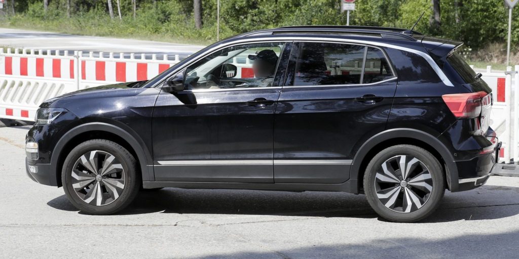 VOLKSWAGEN T-CROSS SURGE SEM CAMUFLAGEM, foto 2