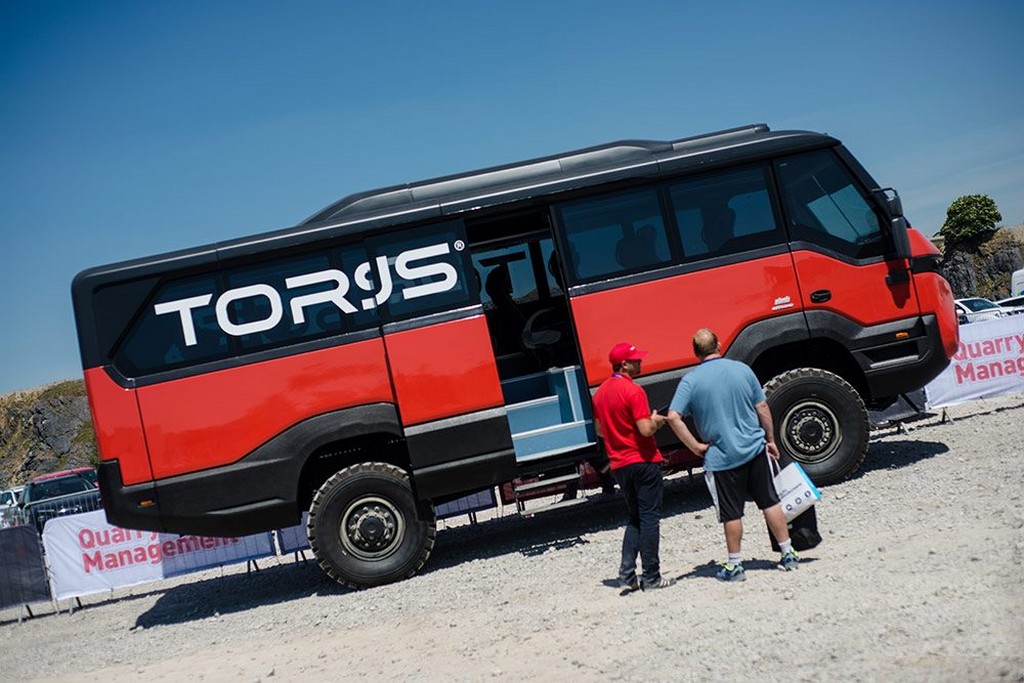 TORSUS PRAETORIAN: PROVAVELMENTE O ÔNIBUS MAIS RADICAL DO MUNDO, foto 2