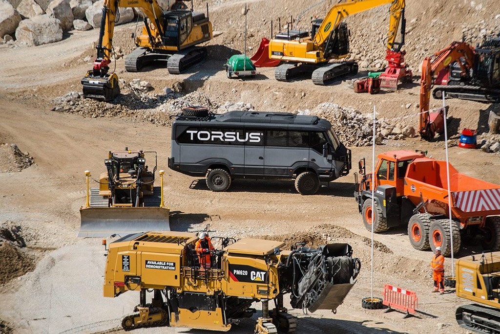 TORSUS PRAETORIAN: PROVAVELMENTE O ÔNIBUS MAIS RADICAL DO MUNDO, foto 11