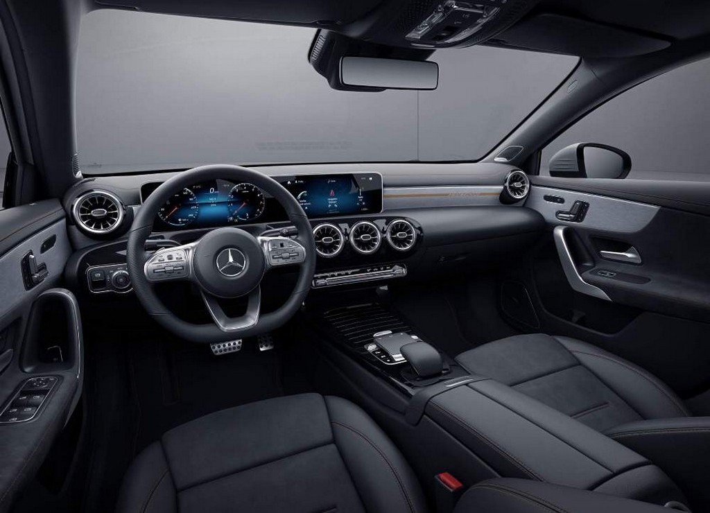 MERCEDES-BENZ A CLASS SEDAN EDITION 1: A HABITUAL EDIÇÃO DE LANÇAMENTO CHEGA COM ALGUNS EXTRAS, foto 4