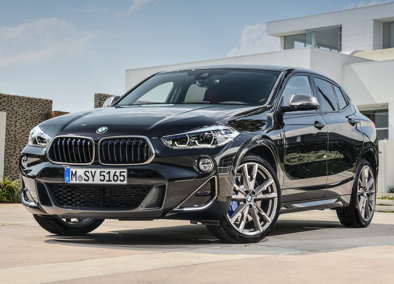 NOVO BMW X2 M35i CHEGA COM MOTOR DE 4 CILINDROS E 306 CV, foto 3