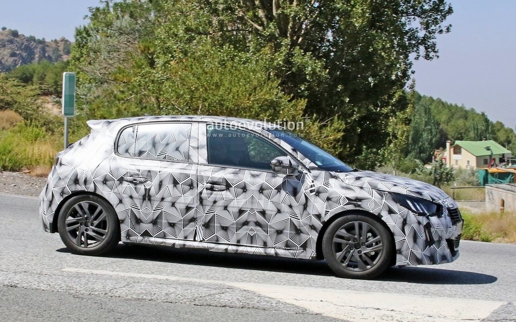 NOVA GERAÇÃO DO PEUGEOT 208 JÁ RODA NA EUROPA COM SUA CARROCERIA DEFINITIVA, foto 7