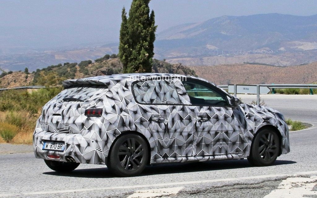 NOVA GERAÇÃO DO PEUGEOT 208 JÁ RODA NA EUROPA COM SUA CARROCERIA DEFINITIVA, foto 11