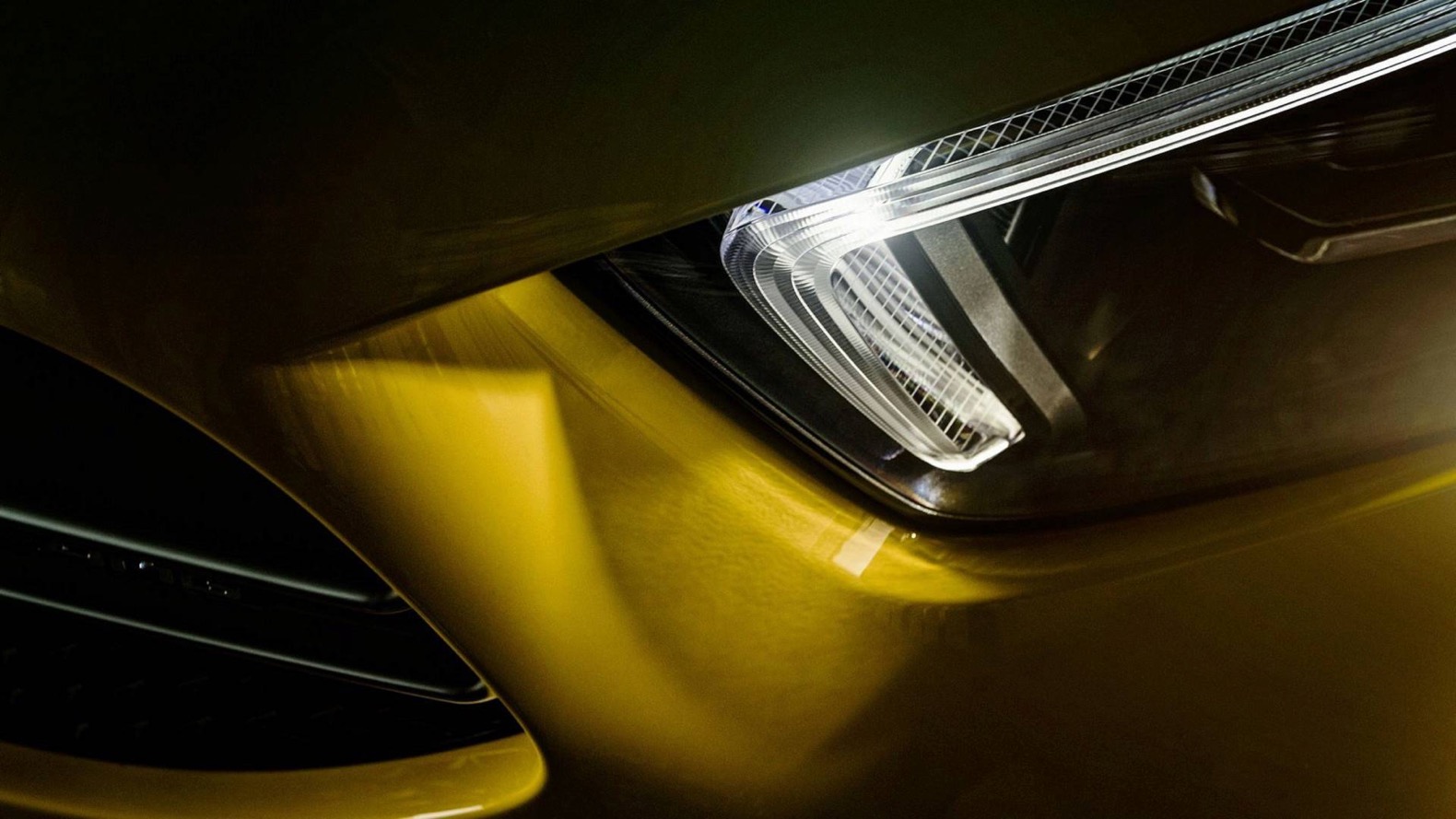 MERCEDES-AMG A 35 4MATIC COMEÇA A SER REVELADO ANTES DO SALÃO DE PARIS 2018, foto 2
