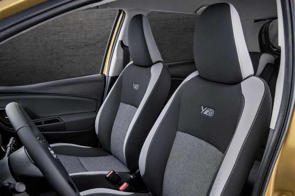 TOYOTA YARIS Y20: SURGE UMA EDIÇÃO ESPECIAL DE ANIVERSÁRIO PARA O SALÃO DO PARIS 2018, foto 4