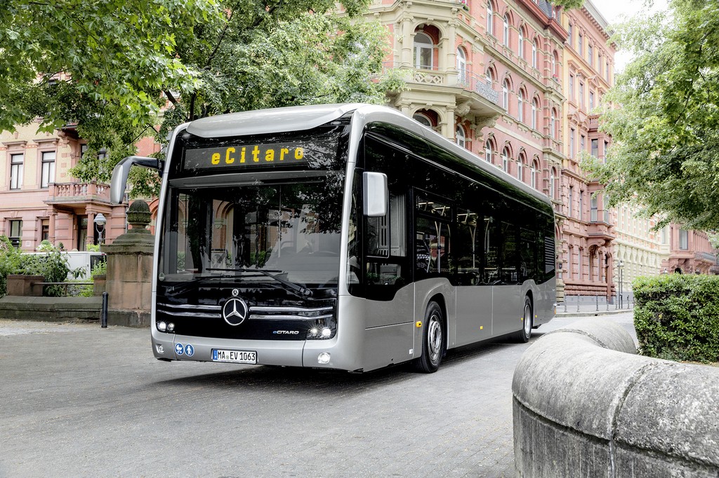 DAIMLER ANUNCIA ESTREIAS MUNDIAIS DE CAMINHÕES, ÔNIBUS E VANS NO SALÃO DE HANNOVER 2018, foto 3