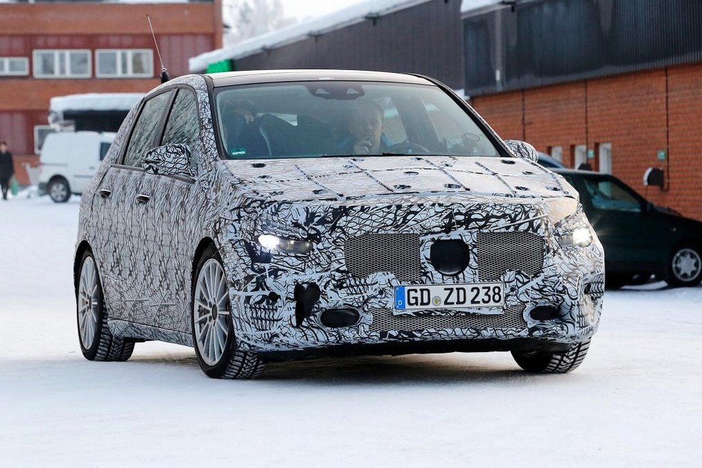 NOVA GERAÇÃO DO MERCEDES-BENZ B CLASS ESTREARÁ EM PARIS, foto 3