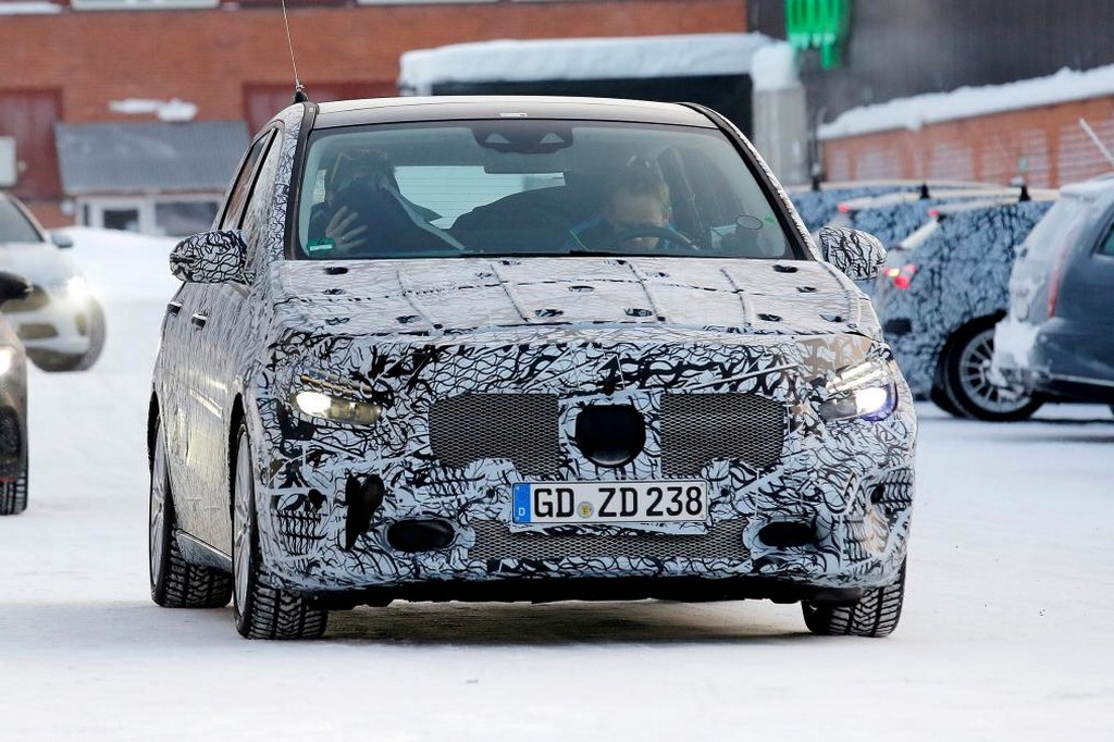 NOVA GERAÇÃO DO MERCEDES-BENZ B CLASS ESTREARÁ EM PARIS, foto 5