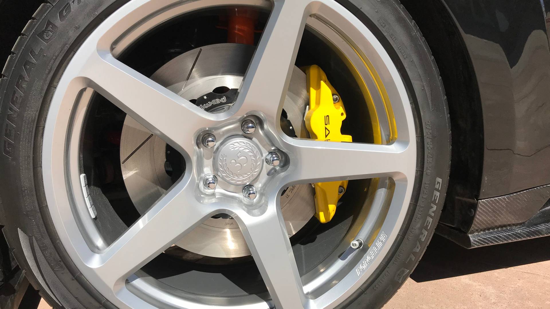SALEEN CELEBRA SEU 35º ANIVERSÁRIO COM UM FORD MUSTANG ESPECIAL, foto 4