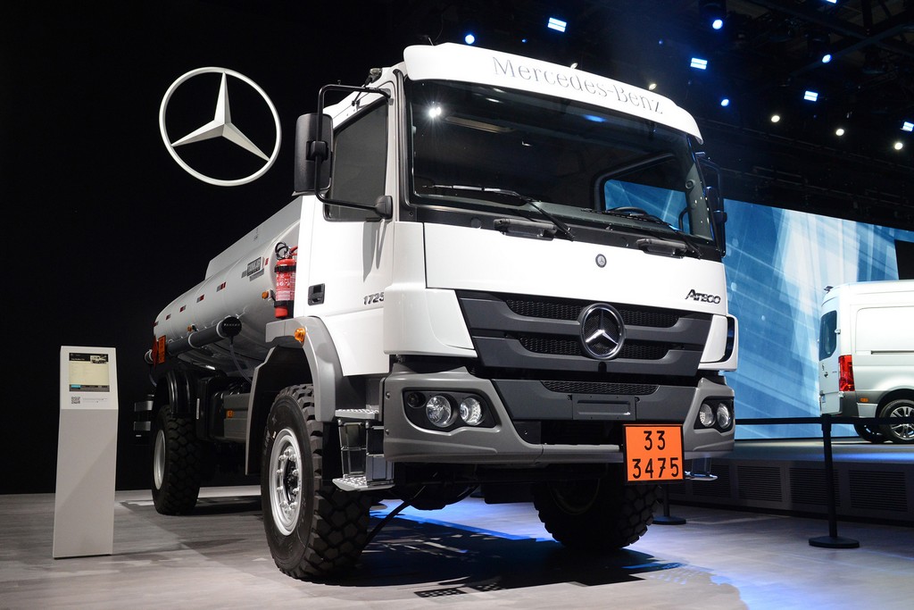 MERCEDES-BENZ EXPORTA 20 CAMINHÕES ATEGO FORA DE ESTRADA PARA AS FILIPINAS, foto 3