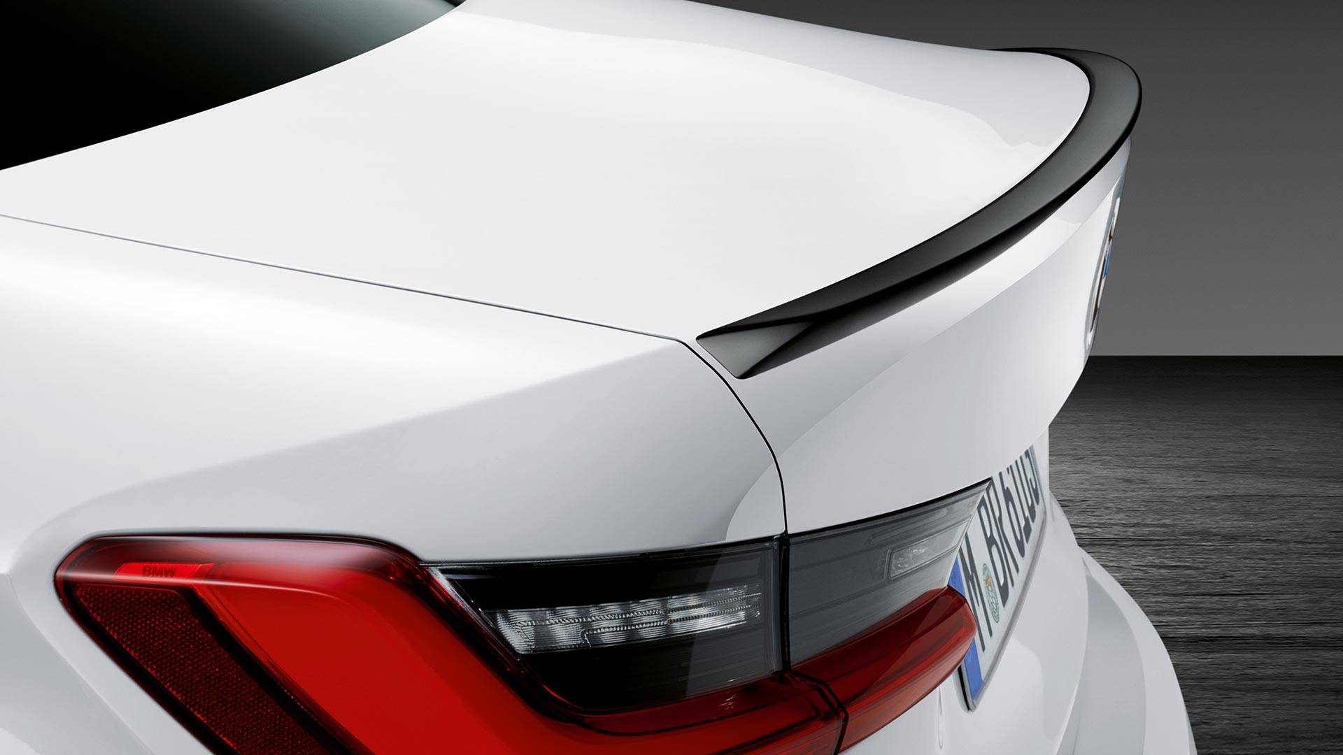 NOVO BMW SÉRIE 3 2019 RECEBE O TRATAMENTO M PERFORMANCE, foto 12