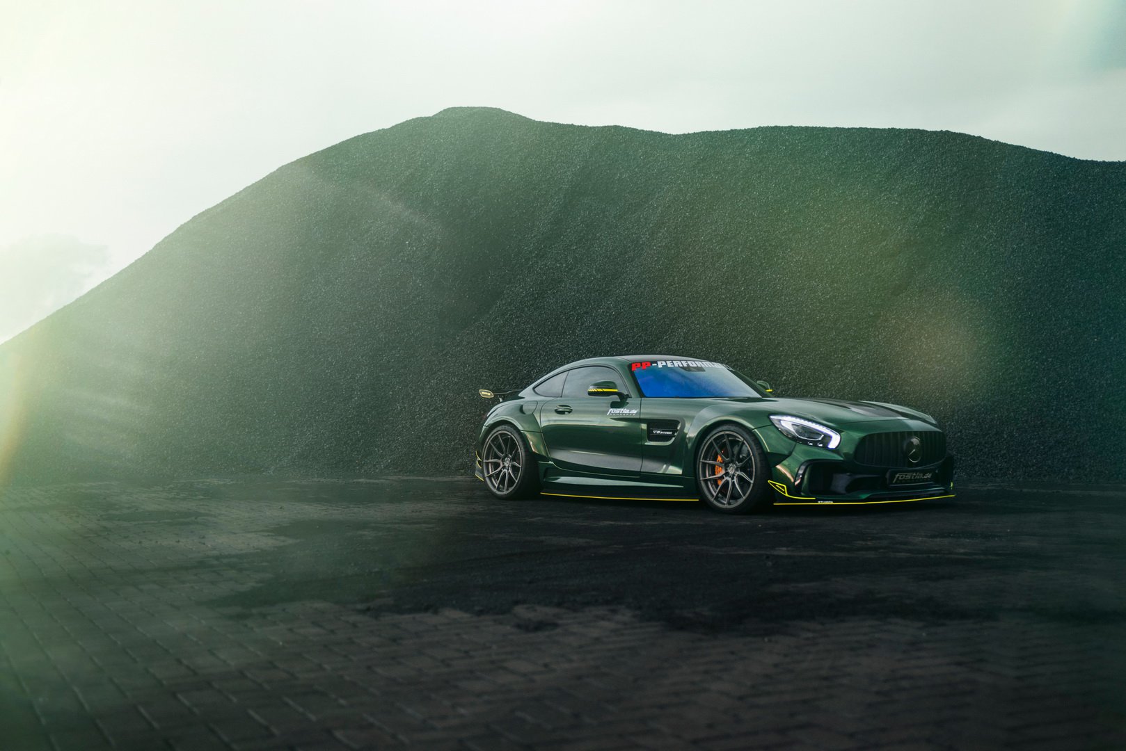 MERCEDES-AMG GT S PREPARADO PELA FOSTLA CHEGA COM POTÊNCIA DE 650 CV E TORQUE DE 800 NM, foto 10