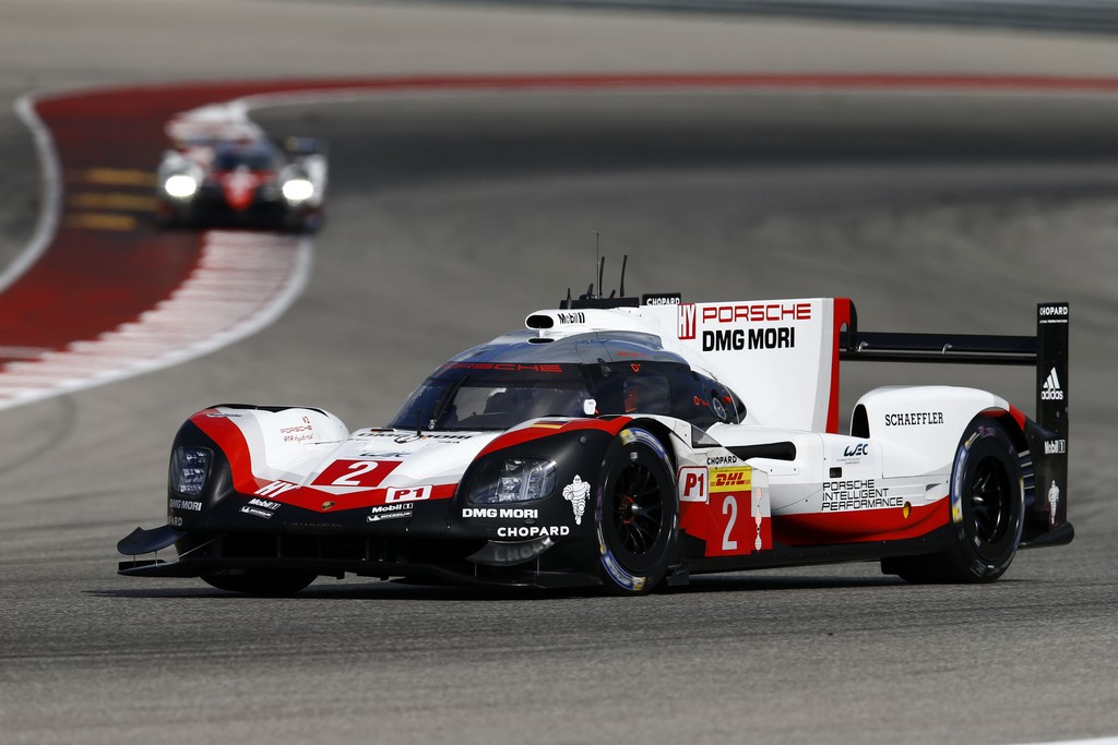 PORSCHE ENTRA DEFINITIVAMENTE NA ERA ELÉTRICA COM O NOVO TAYCAN, foto 4