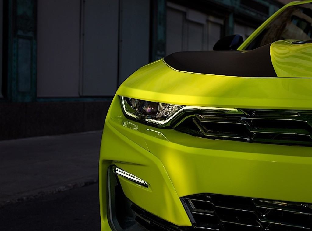 NOVO CHEVROLET CAMARO 2019 ESTREIA COR FLUORESCENTE NO SEMA SHOW, foto 4