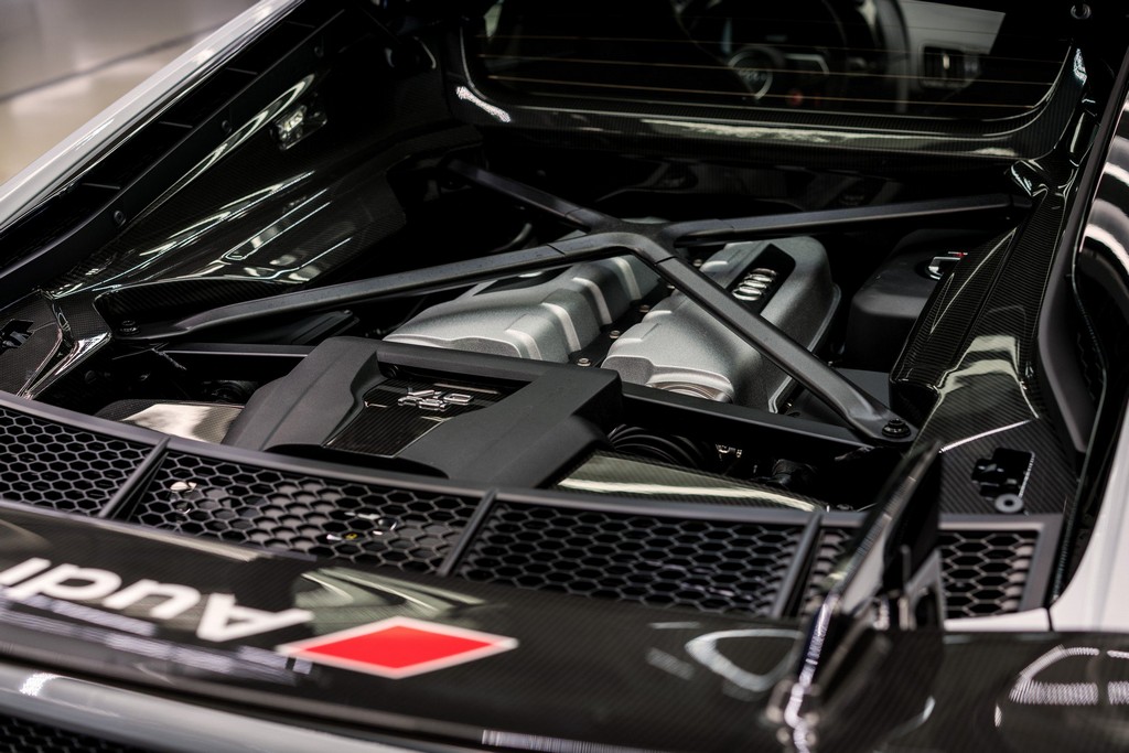 AUDI R8 V10 PLUS COUPE COMPETITION: MÁXIMA EXCLUSIVIDADE PARA OS ESTADOS UNIDOS, foto 10