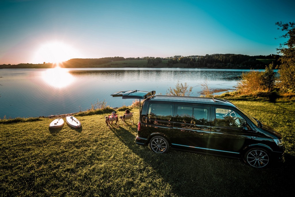 ABT SPORTSLINE TORNA O VOLKSWAGEN T6 NO VEÍCULO PERFEITO PARA OS PRATICANTES DO PADDLE SURF, foto 5