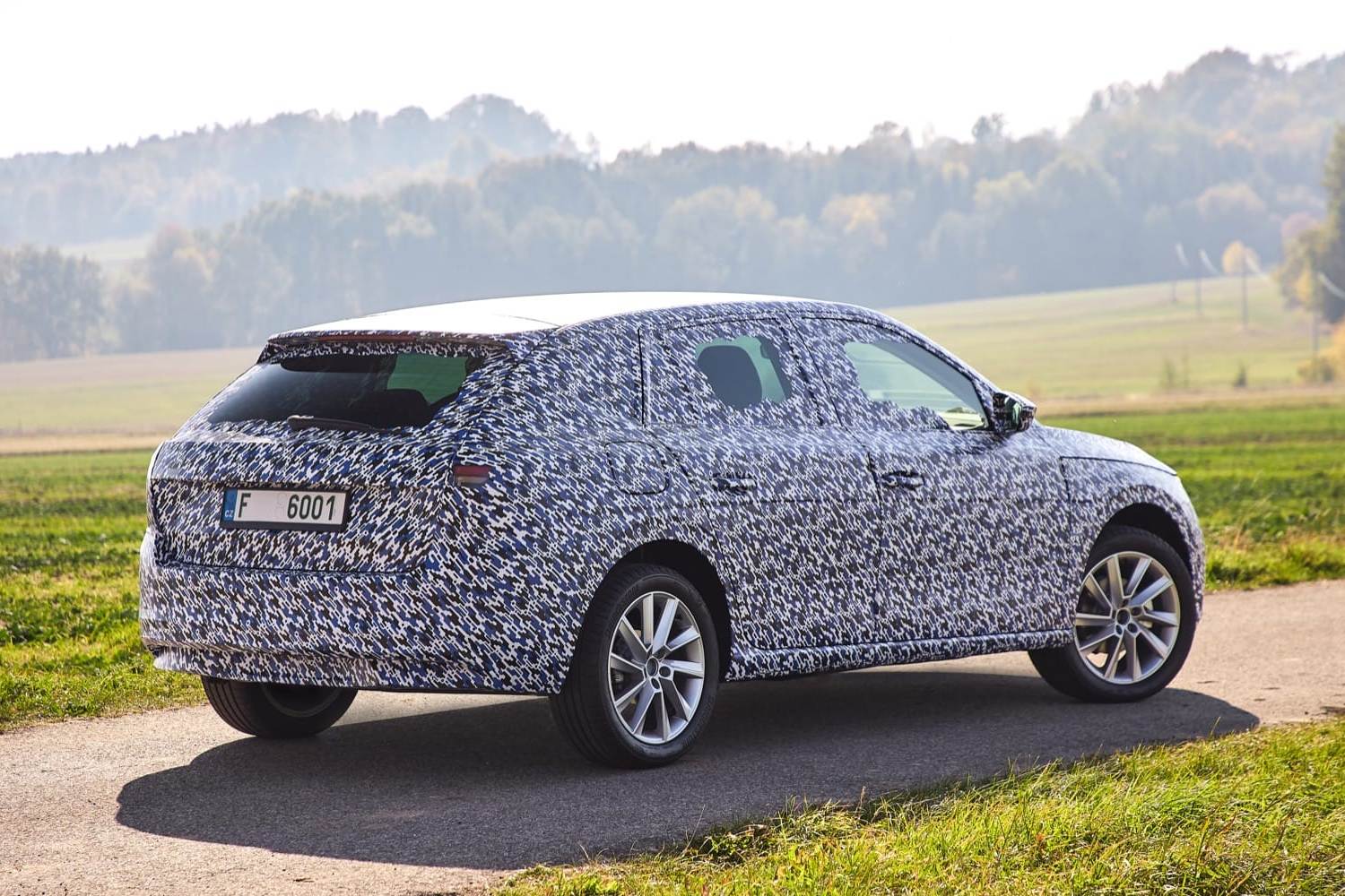 DIVULGADOS OS PRIMEIROS DETALHES DO NOVO SKODA SCALA, foto 3