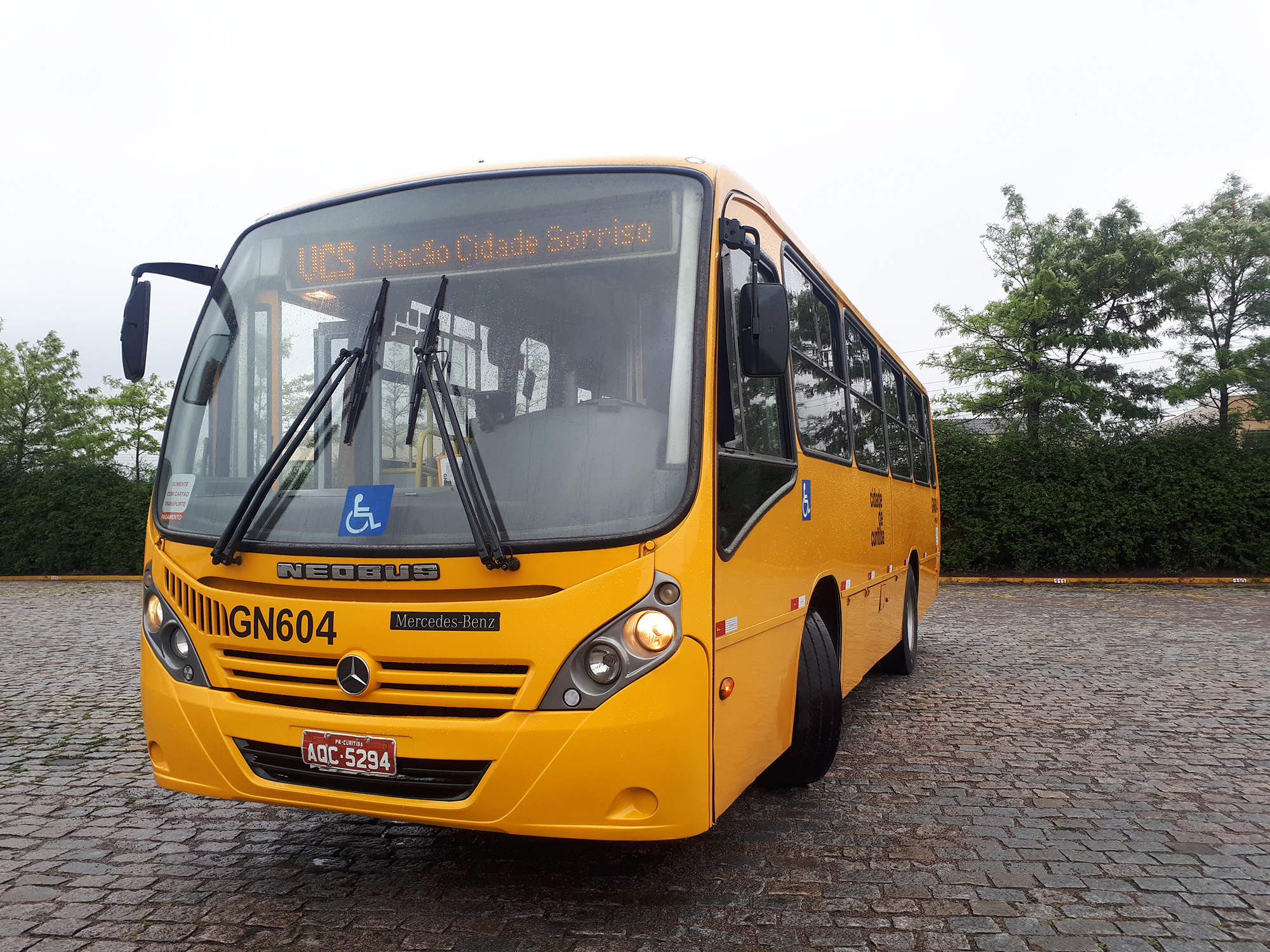 MERCEDES-BENZ VENDE 121 ÔNIBUS URBANOS PARA RENOVAÇÃO DE FROTA EM CURITIBA, foto 1