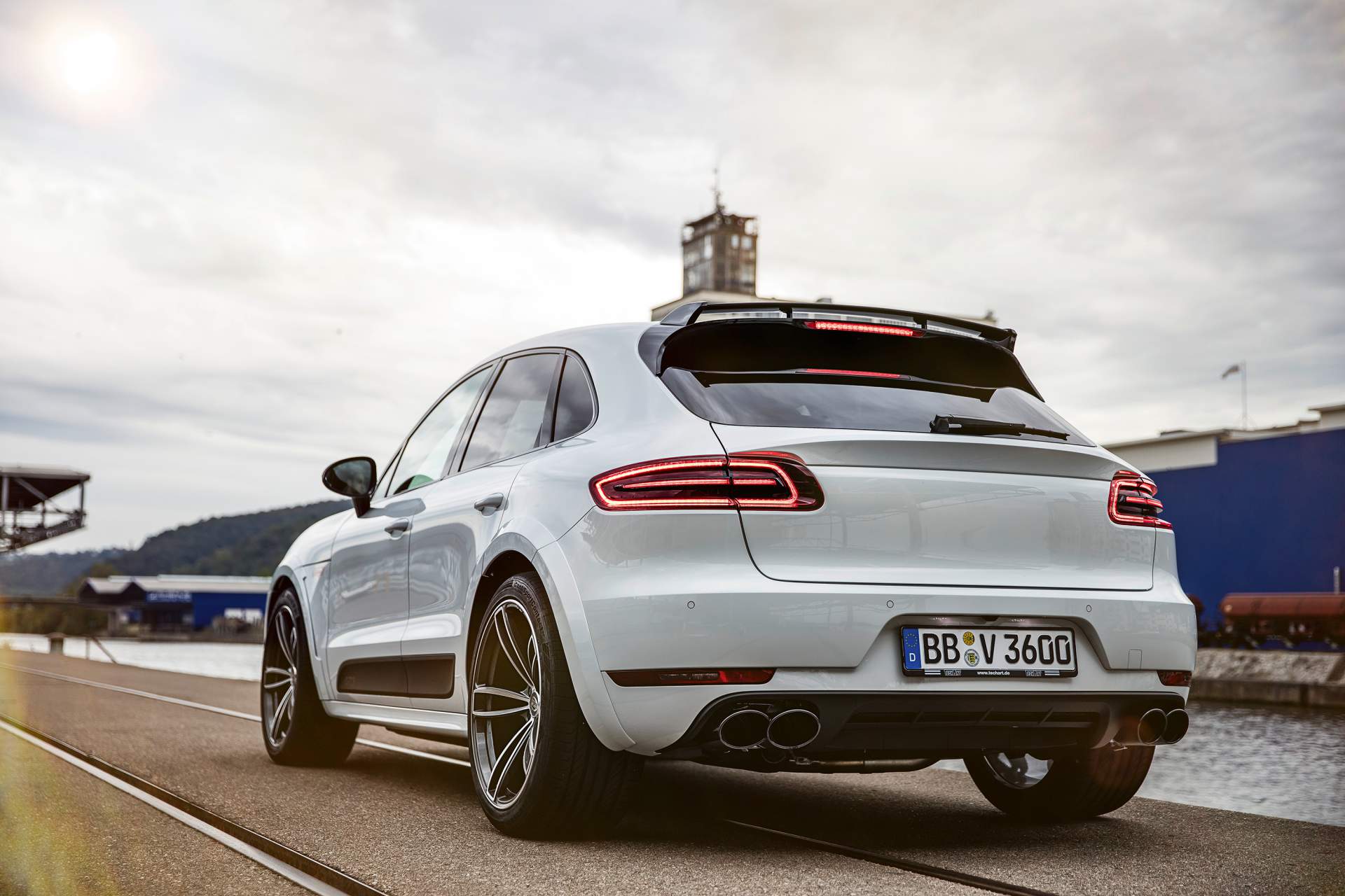 PORSCHE MACAN PREPARADO PELA TECHART TORNA-SE UM SUV MAIS ESPORTIVO, foto 3