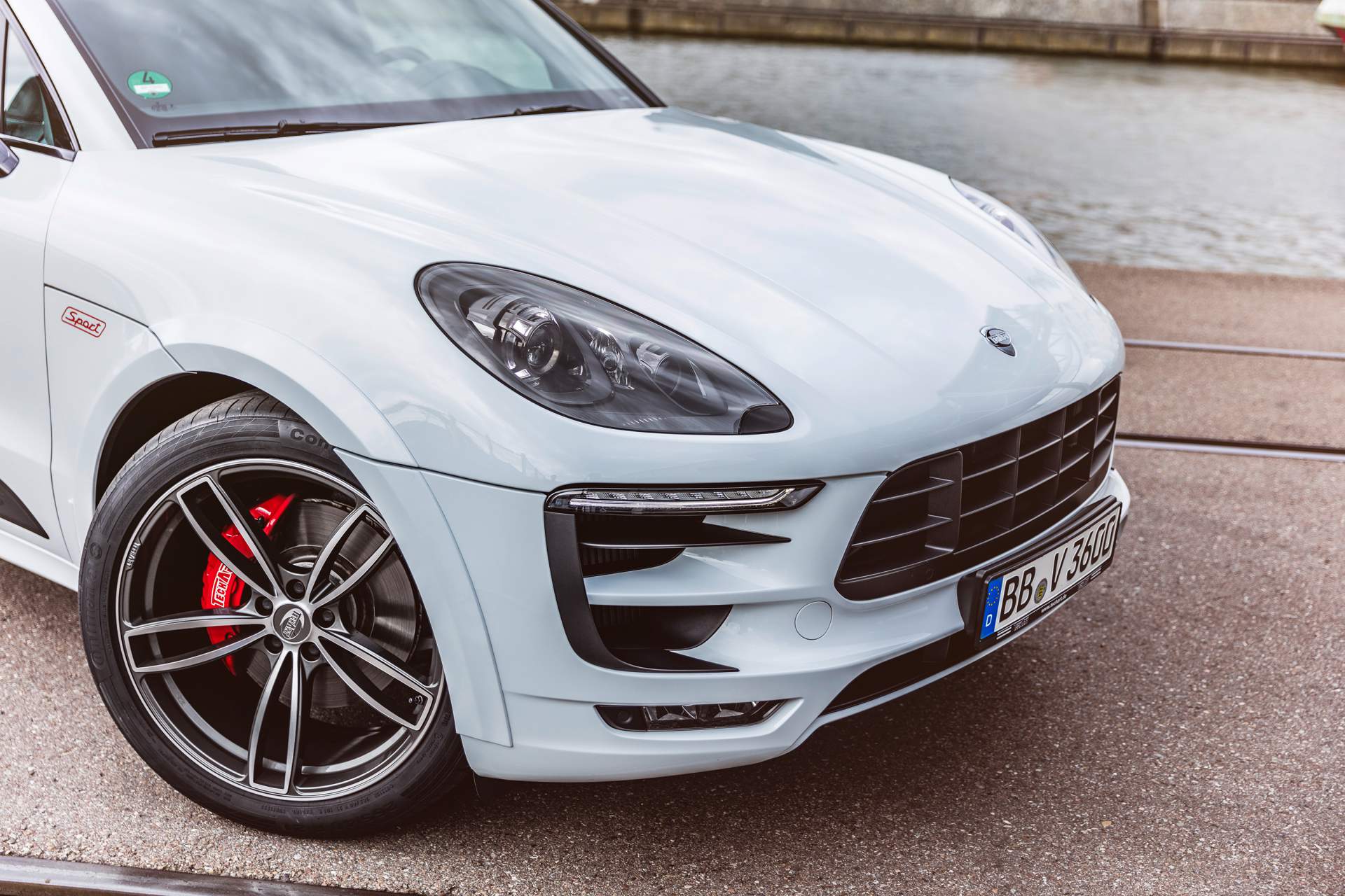 PORSCHE MACAN PREPARADO PELA TECHART TORNA-SE UM SUV MAIS ESPORTIVO, foto 4