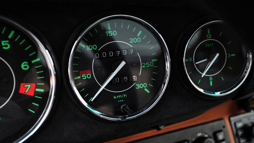 THE SPEEDY IRISHMAN: UM ESPETACULAR 911 RESTOMOD PREPARADO PELA DP MOTORSPORT, foto 10