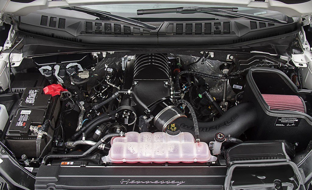HENNESSEY VELOCIRAPTOR V8: UM MONSTRO A PARTIR DO NOVO FORD F-150 RAPTOR, foto 9