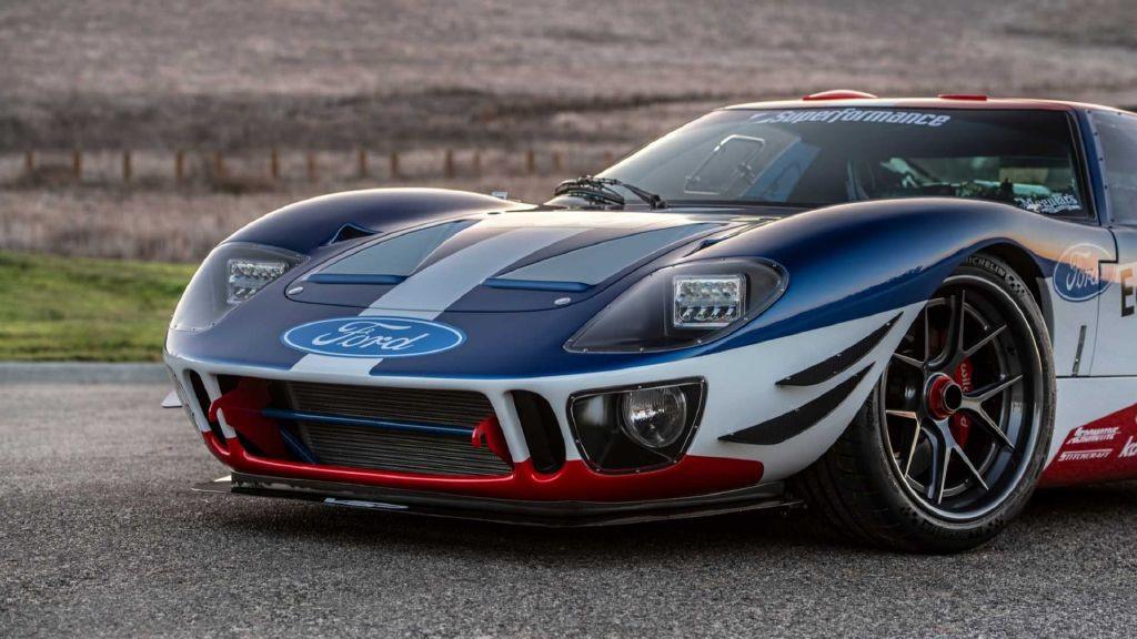 FUTURE GT FORTY: O PRIMEIRO FORD GT40 V6 TWIN-TURBO COM 656 CV, foto 7