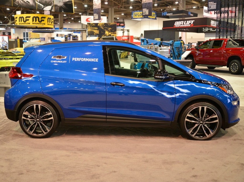 UM CHEVROLET BOLT DE ESTILO VAN ADIANTA FUTURAS VERSÕES ELÉTRICAS DA GENERAL MOTORS, foto 1