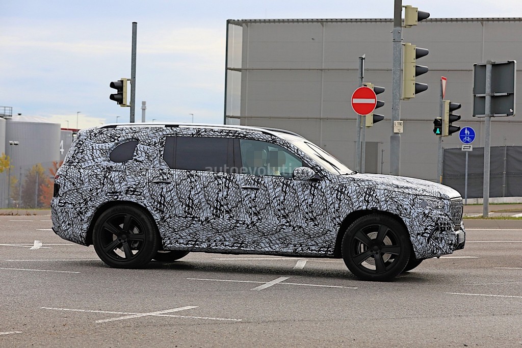 NOVO MERCEDES-MAYBACH GLS JÁ ESTÁ SENDO DESENVOLVIDO, foto 16