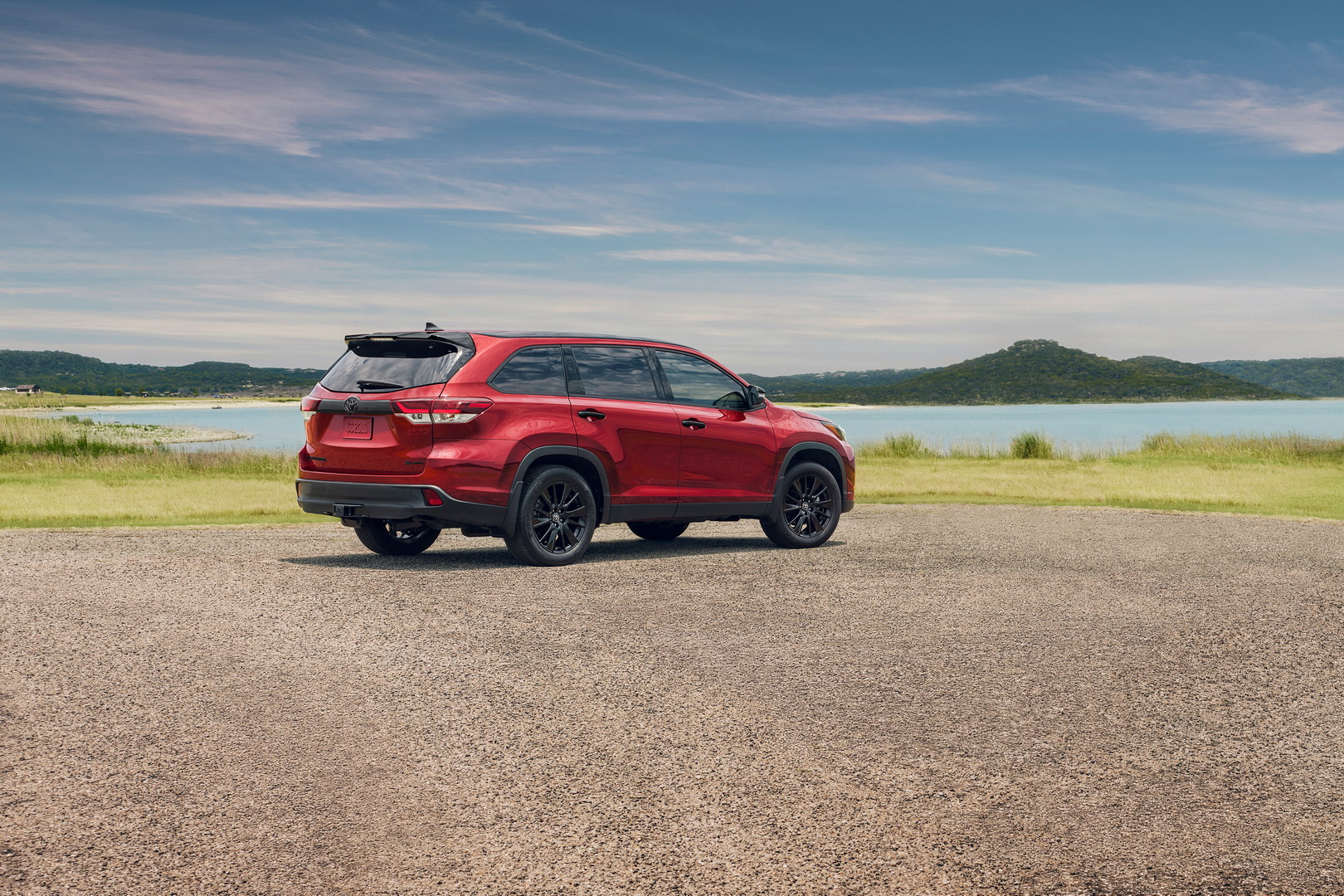 TOYOTA APRESENTA OS NOVOS CAMRY E HIGHLANDER NIGHTSHADE EDITION, foto 4
