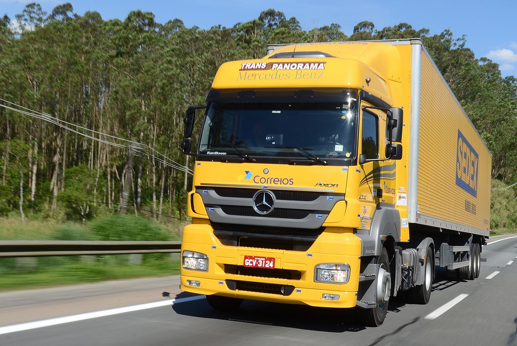 TRANSPANORAMA COMPRA 222 CAMINHÕES MECEDES-BENZ PARA PRESTAÇÃO DE SERVIÇOS AOS CORREIOS, foto 3