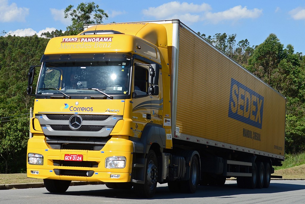 TRANSPANORAMA COMPRA 222 CAMINHÕES MECEDES-BENZ PARA PRESTAÇÃO DE SERVIÇOS AOS CORREIOS, foto 4