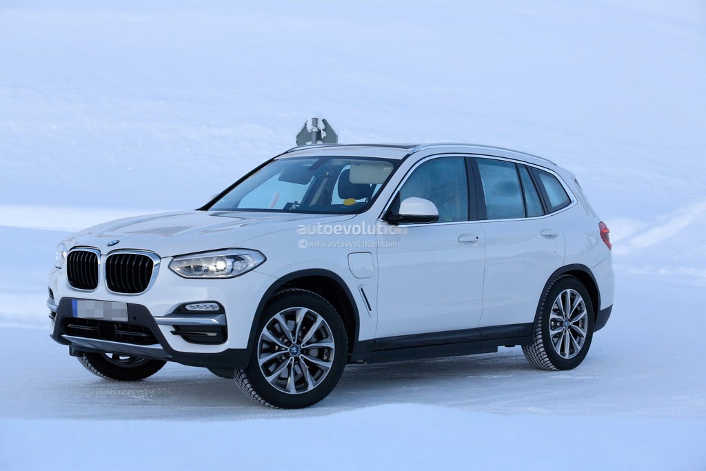 NOVO BMW X3 xDRIVE30e HÍBRIDO PLUG-IN ESTARÁ NO MERCADO EM 2019, foto 1
