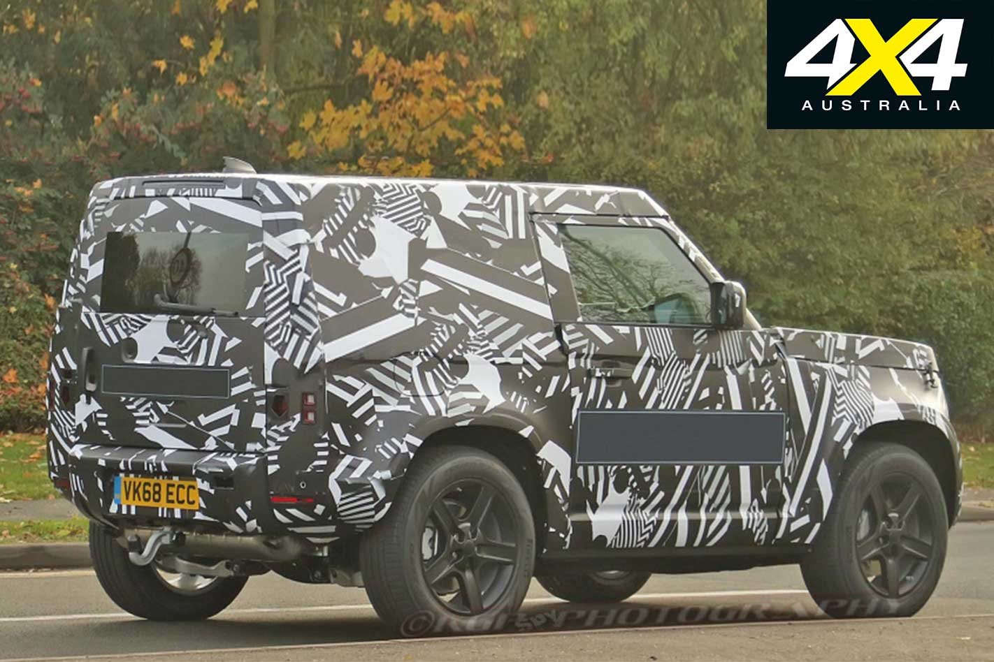 SURGEM AS PRIMEIRAS IMAGENS DO NOVO LAND ROVER DEFENDER SWB COM SUA CARROCERIA DEFINITIVA, foto 3