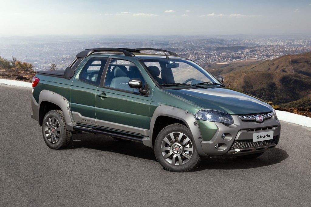 FIAT STRADA CHEGA RENOVADA AO SALÃO DE SÃO PAULO COM PACK CROSS ROAD, foto 1