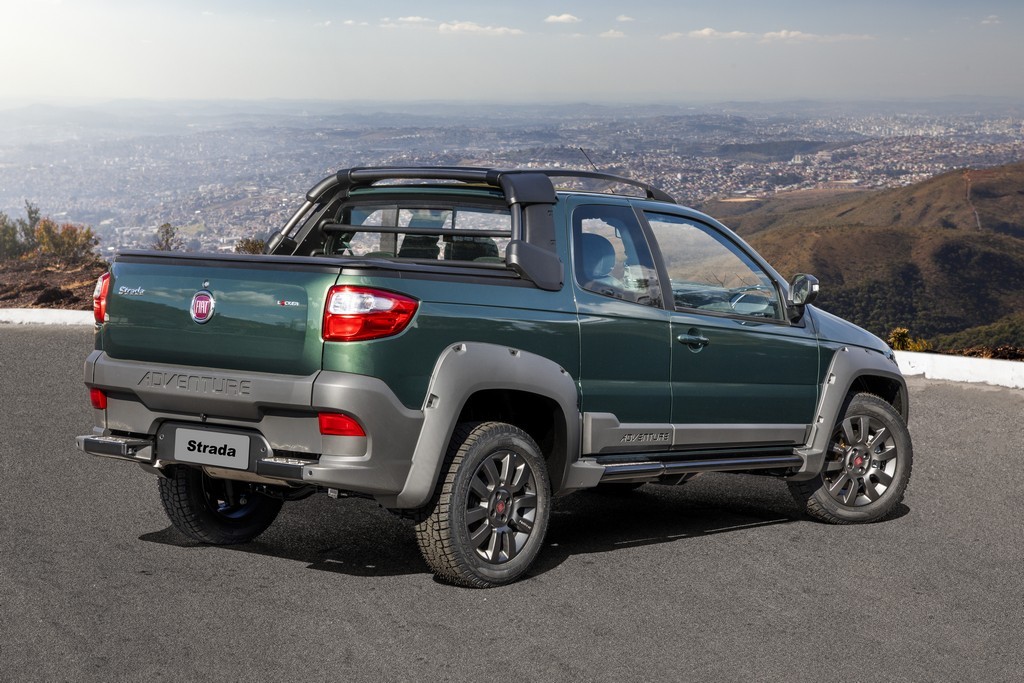FIAT STRADA CHEGA RENOVADA AO SALÃO DE SÃO PAULO COM PACK CROSS ROAD, foto 2