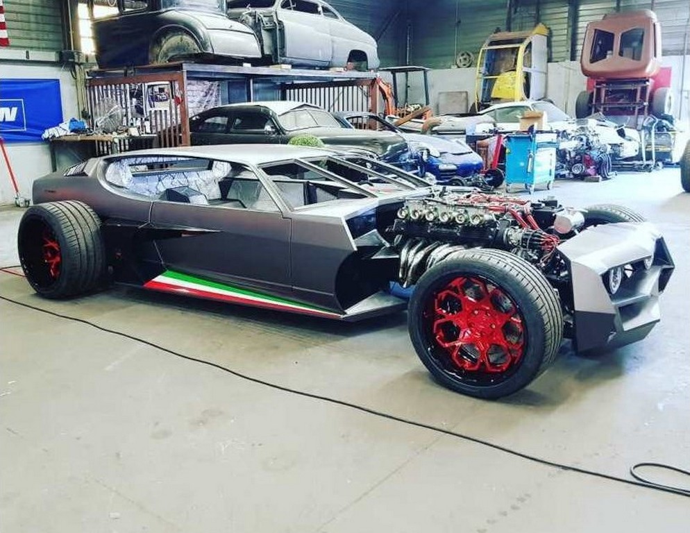 UM LAMBORGHINI ESPADA TRANSFORMADO EM UM HOT ROD RADICAL, foto 26